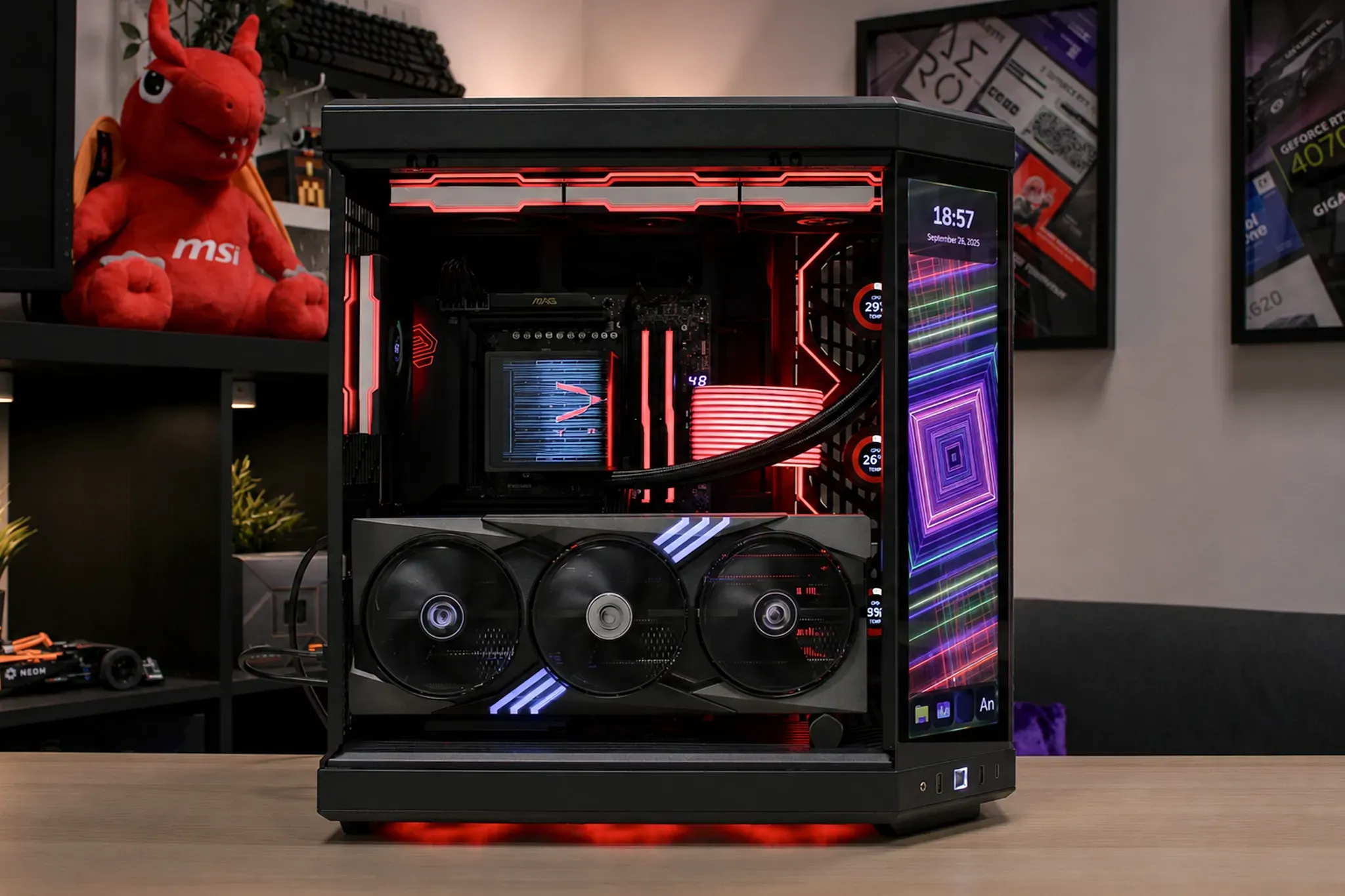 Hyte Panorama - RTX 5080 / R7 9800X3D, 32GB / 64GB - Thumbnail 2