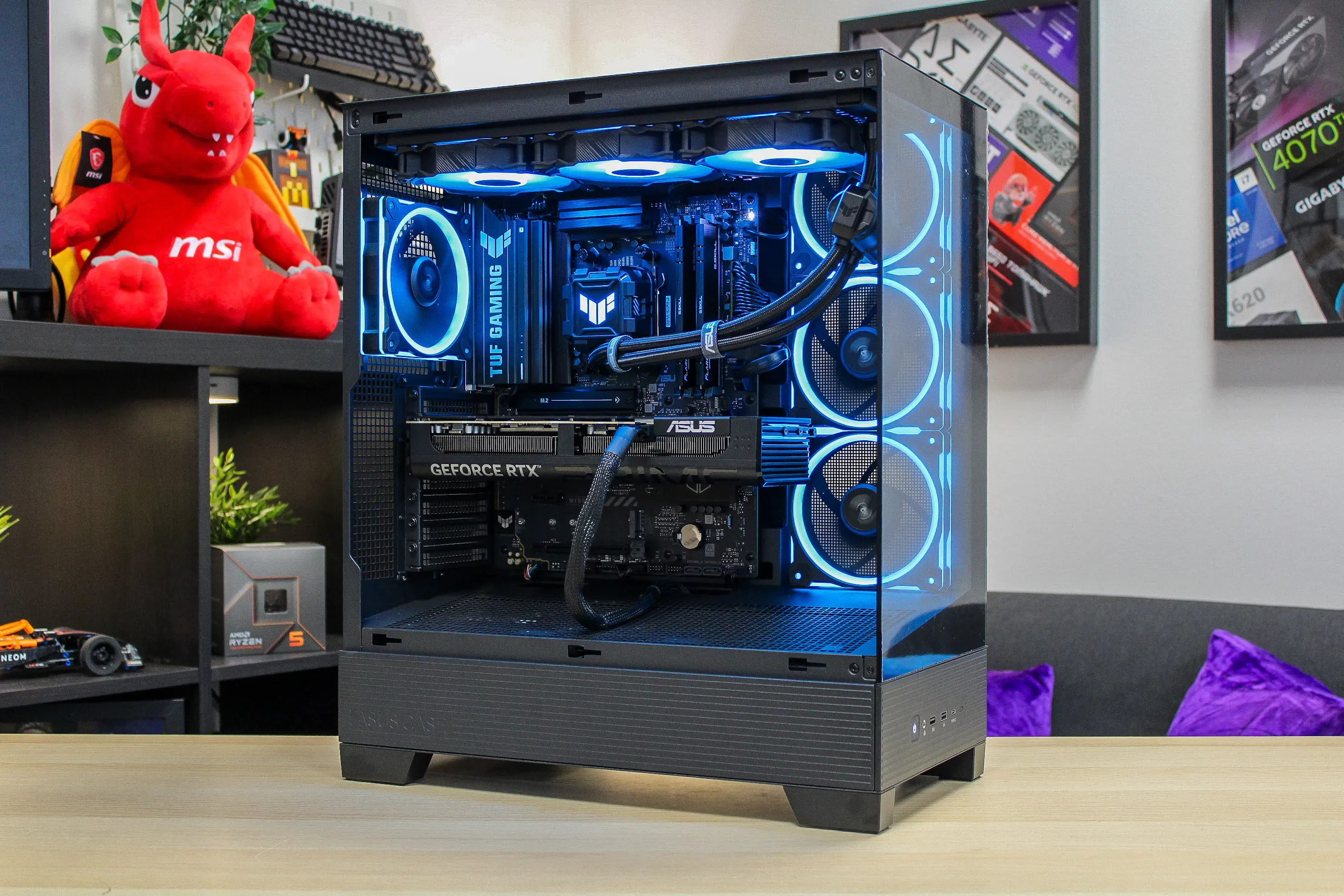 ASUS - NVIDIA RTX 5070 Ti / R7 7800X3D - Image 1