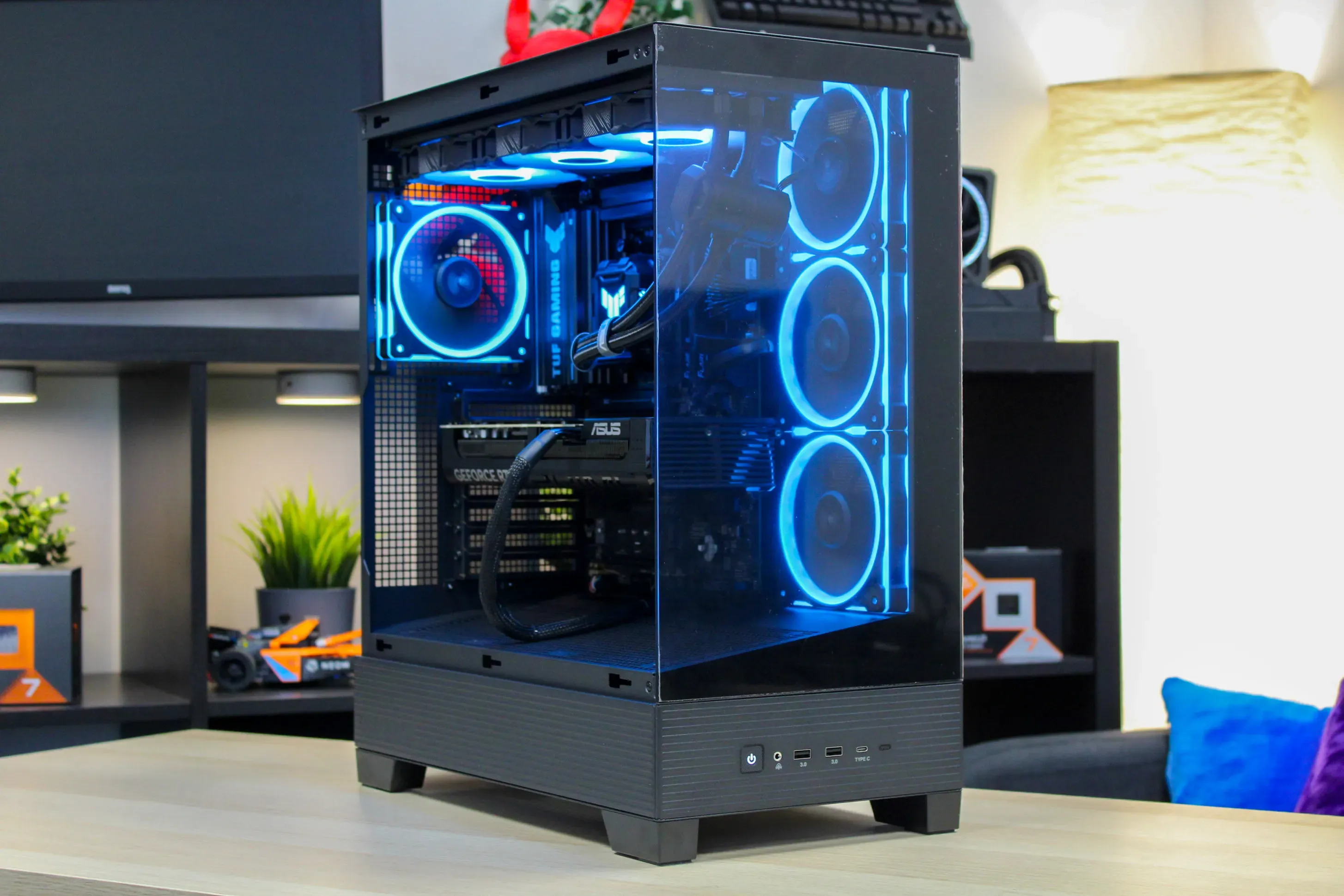 ASUS - NVIDIA RTX 5070 Ti / R7 7800X3D - Thumbnail 6