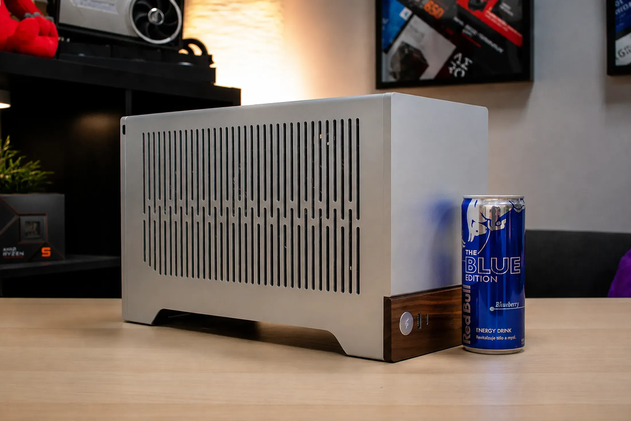 Terra - RTX 5070 / R5 7500F - Image 1