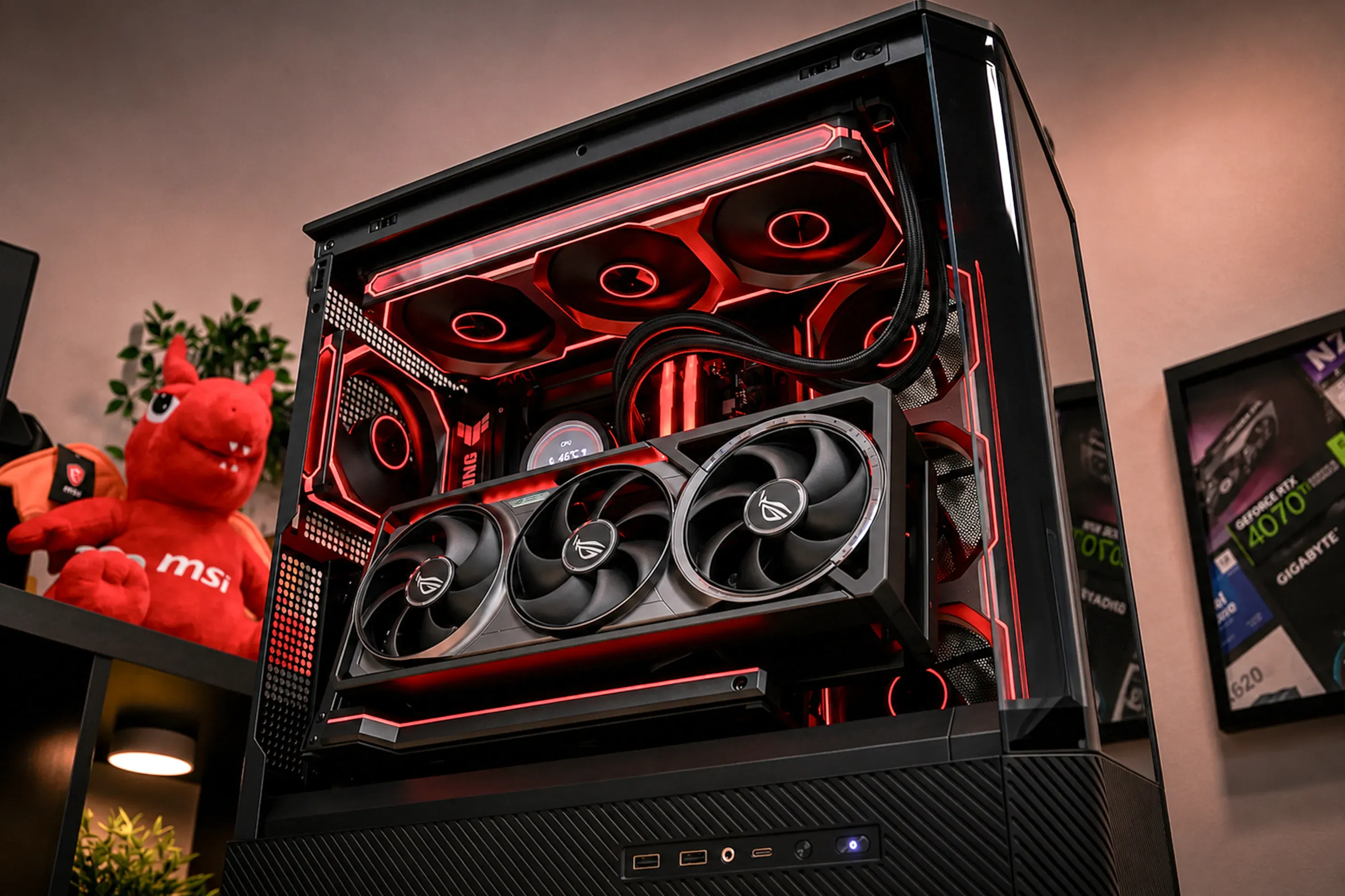 Skylight - RTX 5080 / R7 9800X3D, 32GB / 64GB - Thumbnail 3