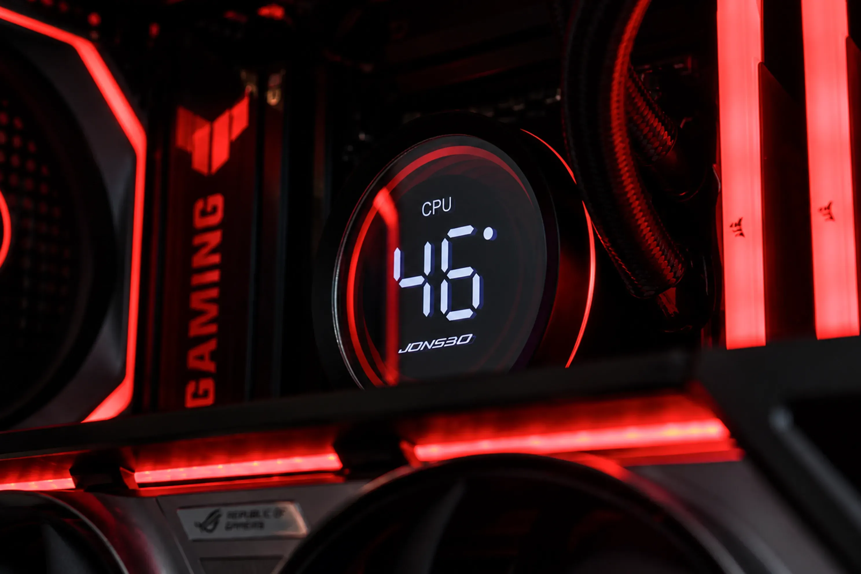 Skylight - RTX 5080 / R7 9800X3D, 32GB / 64GB - Thumbnail 7