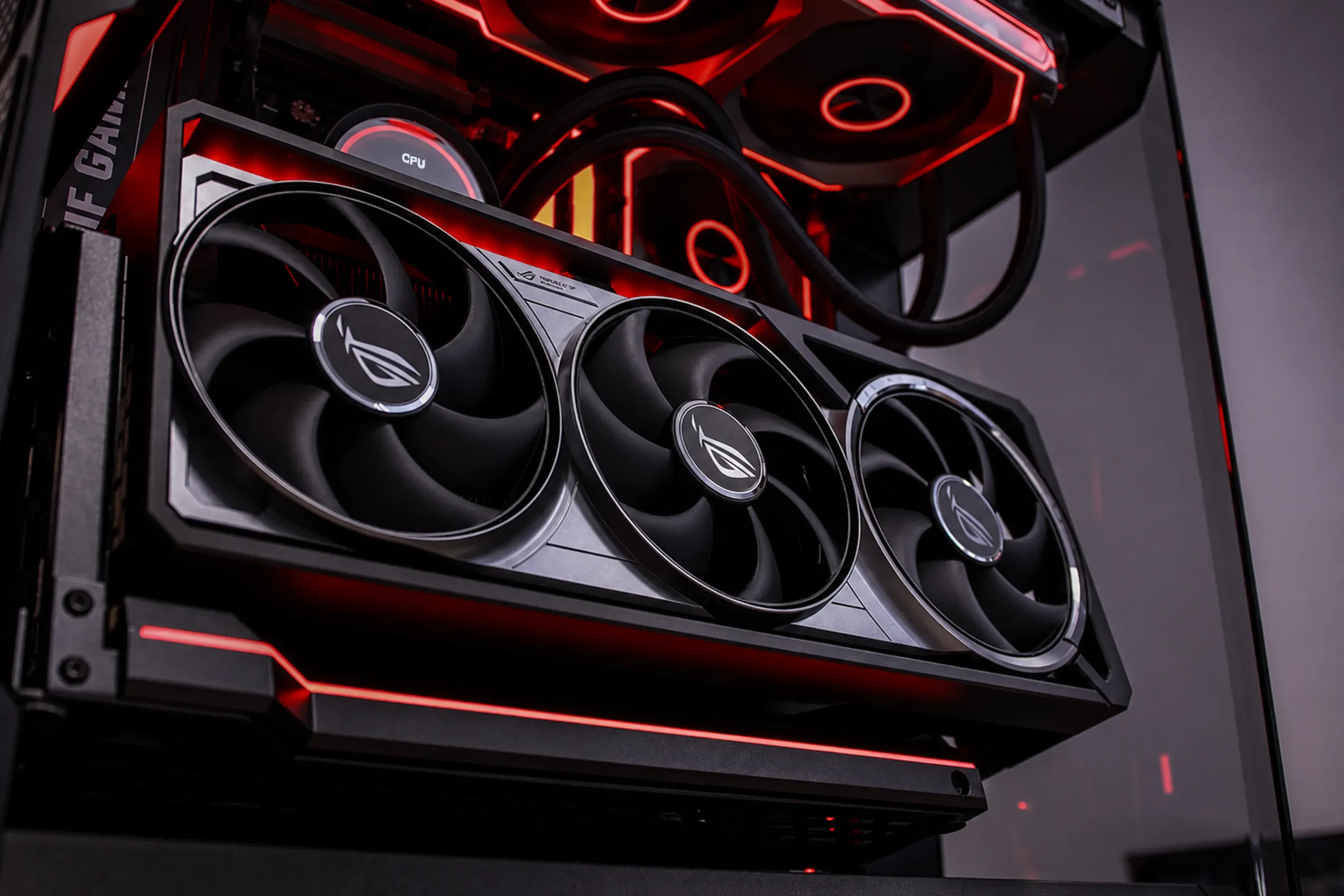 Skylight - RTX 5080 / R7 9800X3D, 32GB / 64GB - Thumbnail 9
