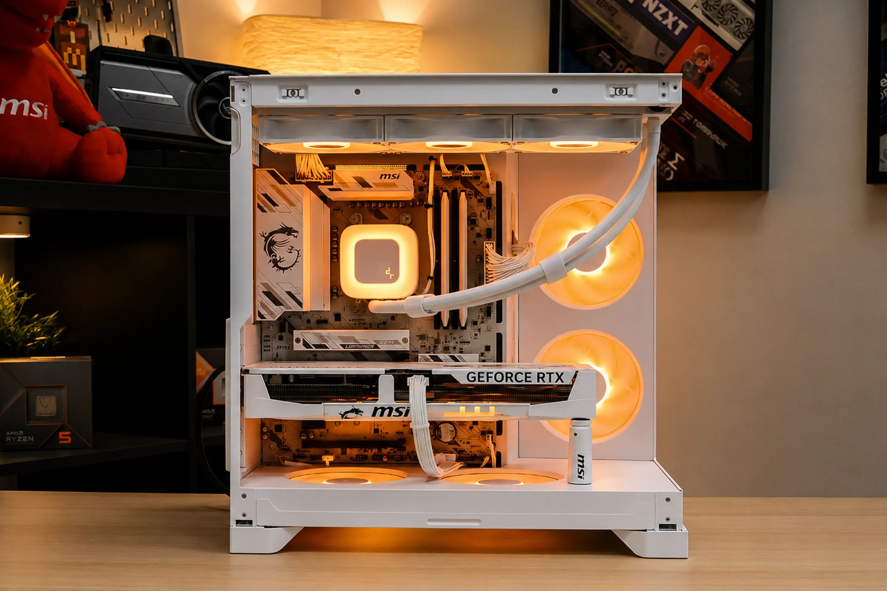 Fractal White - RTX 5070 Ti / R5 7500X3D, 16GB / 32GB - Thumbnail 2
