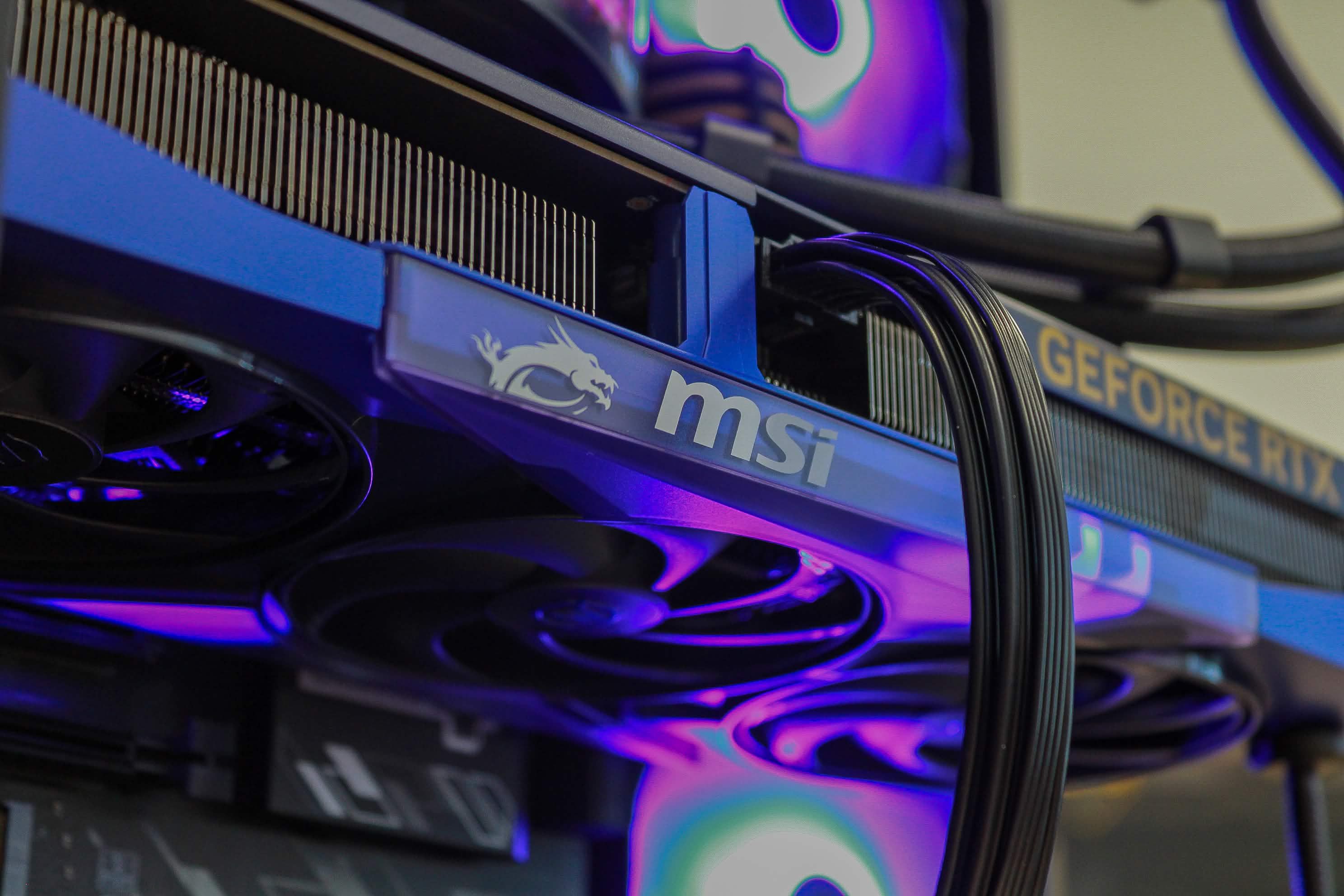 Midnight - RTX 5070 / R5 7500X3D - Thumbnail 11