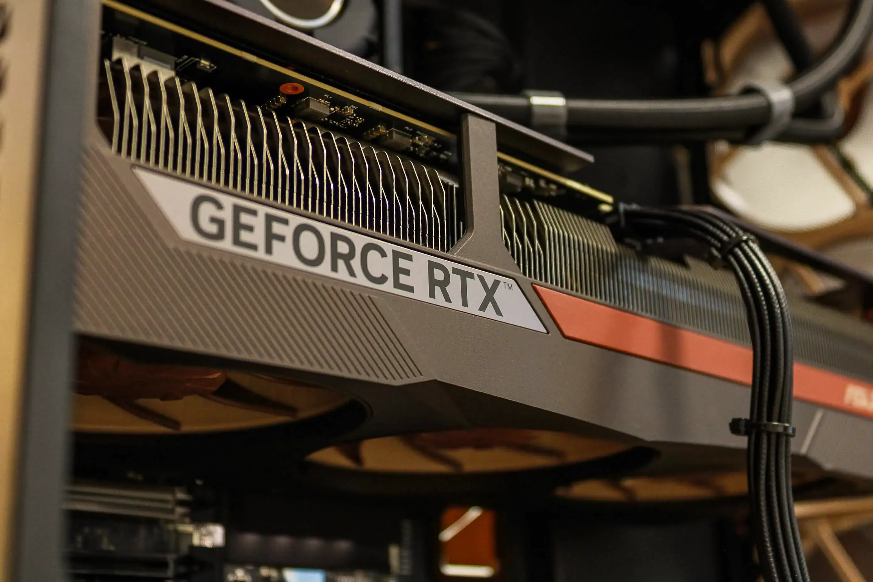 Noctua - RTX 5080 / R7 9800X3D, 32GB / 64GB - Thumbnail 9