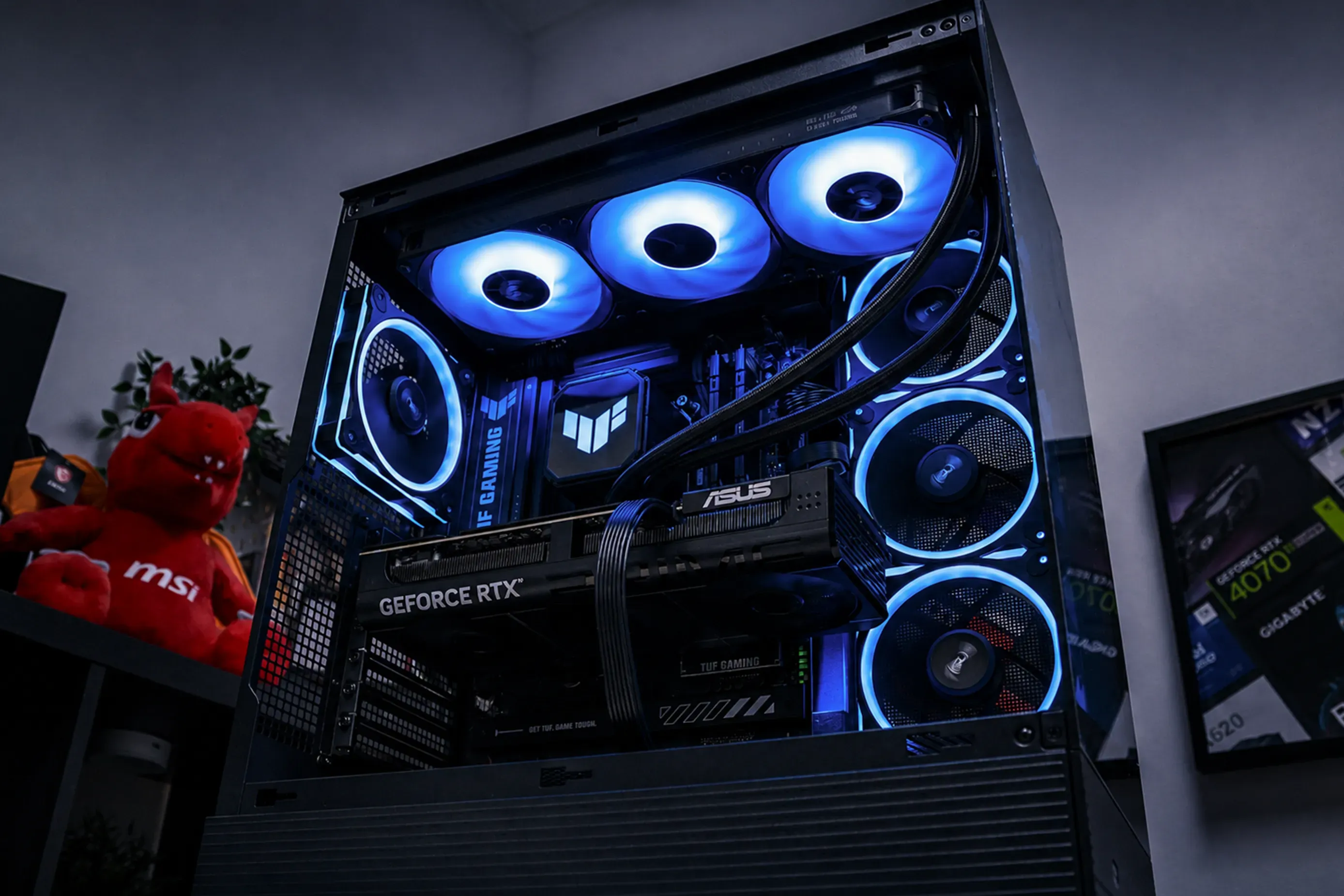 ASUS - NVIDIA RTX 5080 / R7 7800X3D - Thumbnail 3