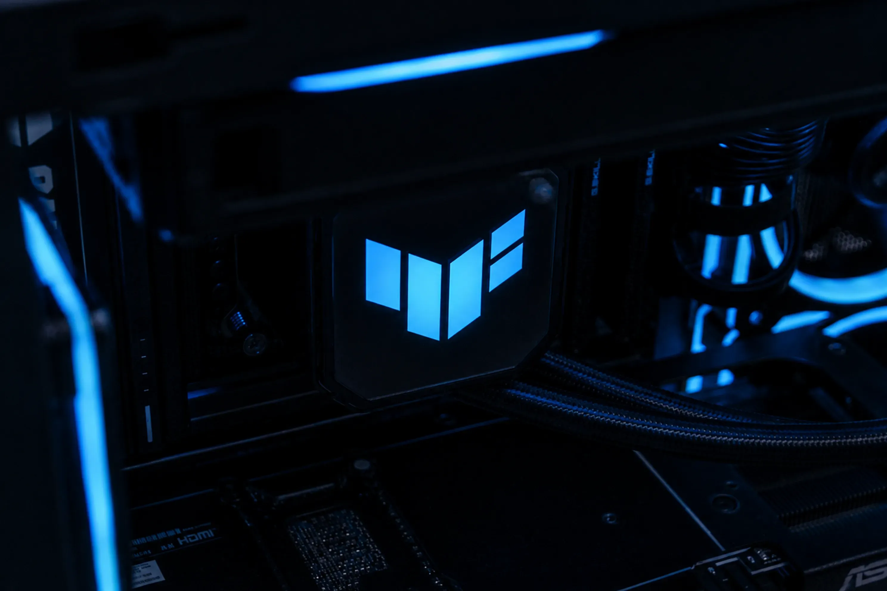 ASUS - NVIDIA RTX 5080 / R7 7800X3D - Thumbnail 8